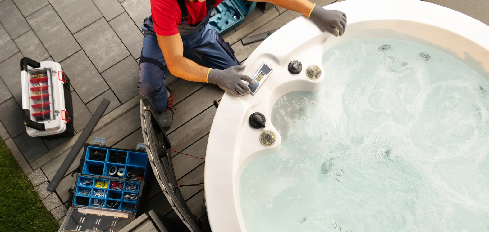 Spa and water feature installation by Dallas Pools Contractor